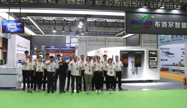布洛爾激光切割機廠家參加青島國際工業博覽會